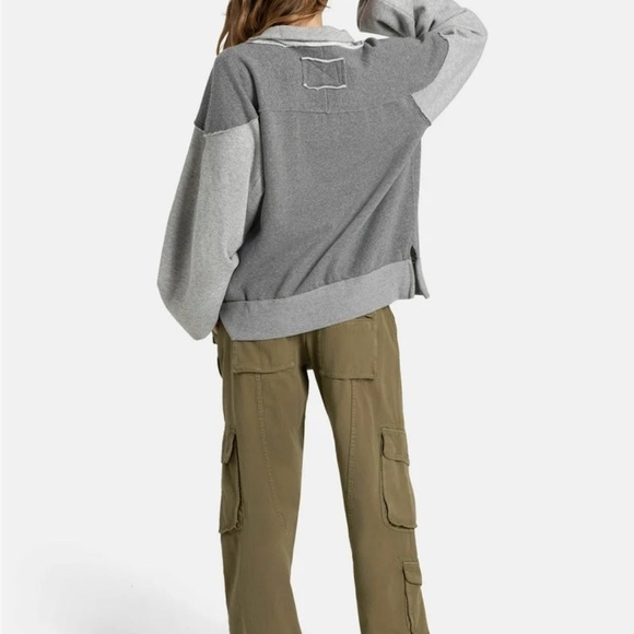 Free People We The Free Kassey Oversized 1/2 Zip Mock Neck Sweatshirt L Gray - Picture 5 of 12